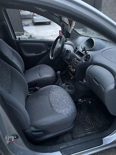 ауди а6 с4 1: Toyota Echo: 2000 г., Кол менен иштөөчү, Седан — 3