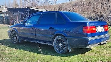 sg 5: Volkswagen Passat: 1994 г., 1.8 л, Автомат, Бензин, Седан — 3
