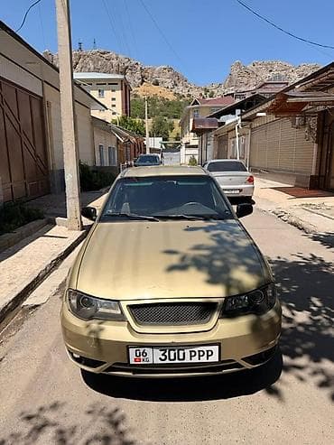 r19 24545: Daewoo Nexia: 2010 г., 1.6 л, Бензин, Седан — 6