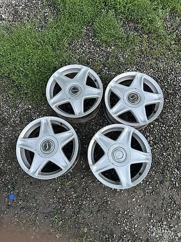 Литые Диски R 15 Комплект, отверстий - 10, Б/у