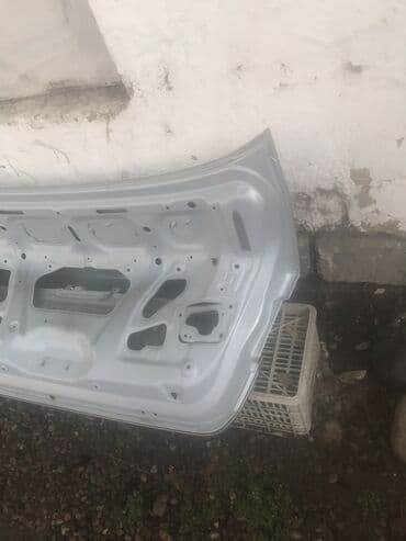 sm x: Крышка багажника Kia, Оригинал — 2