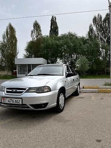 Daewoo Nexia: 2012 г., 1.5 л, Механика, Бензин, Седан