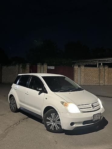 Toyota Ist: 2003 г., 1.3 л, Автомат, Бензин, Хетчбек — 1