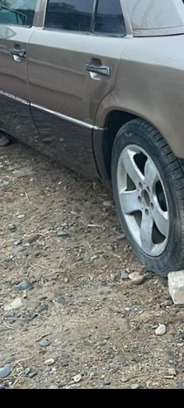 4 108: Литые Диски R 16 Mercedes-Benz, Комплект, отверстий - 5, Б/у — 1