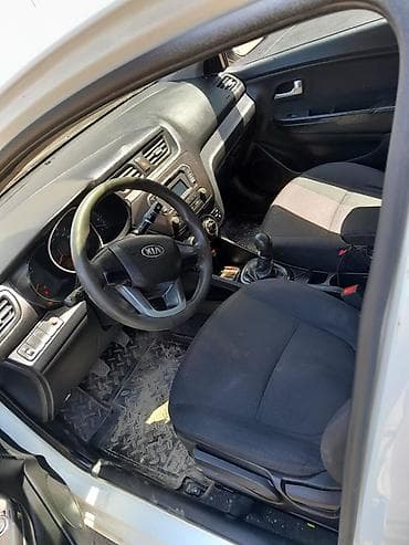 kia rio 2012: Kia Rio: 2015 г., Механика, Седан — 2