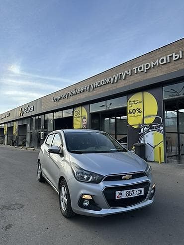 lada 2105: Chevrolet Spark: 2016 г., 1 л, Автомат, Бензин, Хэтчбэк — 1