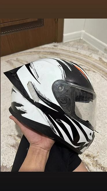 Мотошлем интеграл - Тип: закрытый интегральный шлем с прозрачным