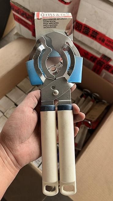 продаю чайники: Набор кухонных емкостей и подставок Цена каждого договорная - Круглые — 6