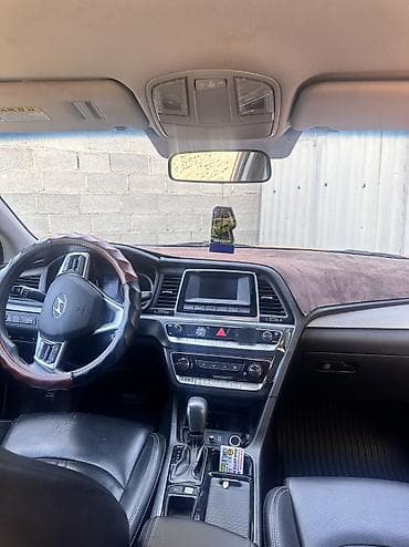 Hyundai Sonata: 2019 г., 2 л, Автомат, Газ, Седан — 7