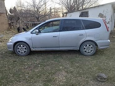 step wgn: Honda Stream: 2002 г., 2 л, Бензин, Минивэн — 1