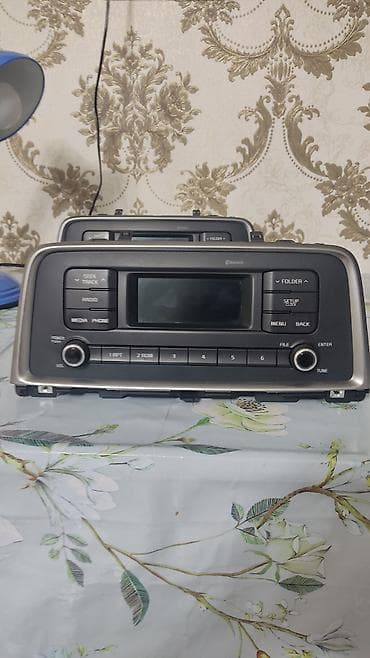 Продаю оригинальную штатную магнитолу (аудиосистему) для Kia Morning /