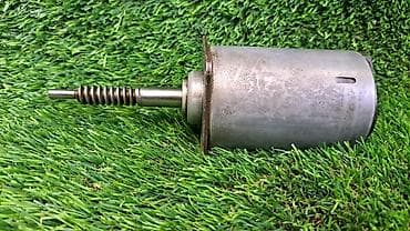 vvt: Моторчик VVT Е65 7 506 788 Год 2002 В отличном состоянии, очень — 2