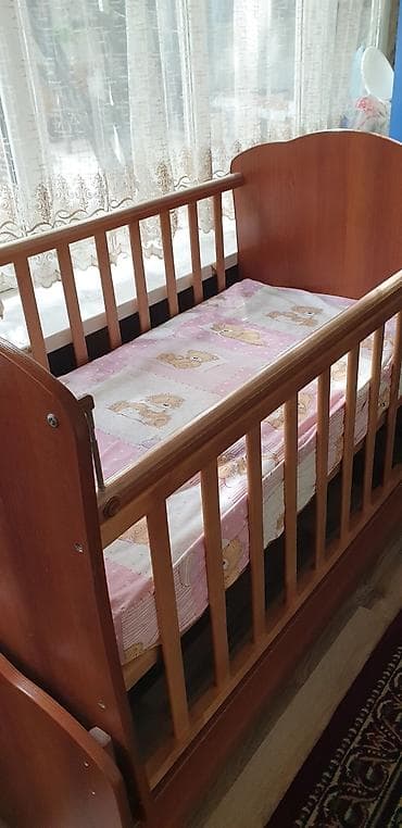 пб 2000: Детская приставная кроватка, Без колесиков, цвет - Коричневый — 1