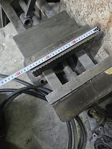 тиски фрезерные: Тиски фрезерные поворотные, массивные. поворотный стол в комплекте — 5