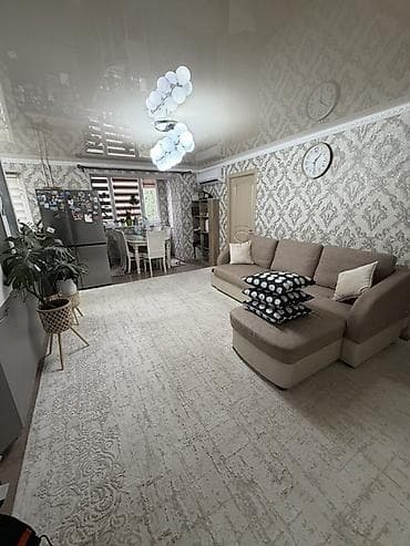 орок квартира: 3 бөлмө, 55 м², 2 кабат — 4