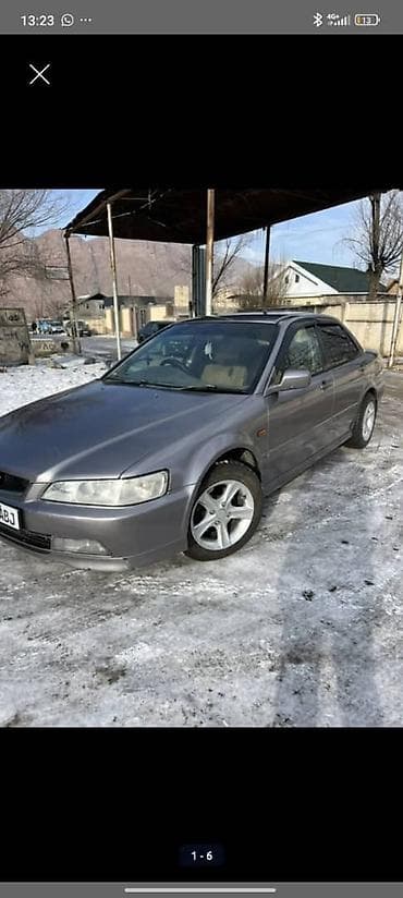 а6 1 8: Honda Accord: 2002 г., Автомат, Бензин, Седан — 1