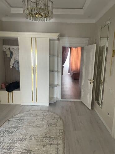 срочно сниму квартиру в районе кирком стром на долгий срок: 2 комнаты, Агентство недвижимости, Без подселения, С мебелью полностью — 8