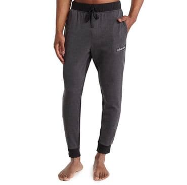 одежда для беременных бишкек дордой: CALVIN KLEIN. Обновите свою повседневную одежду в этих джоггерах — 2