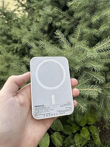Техника и электроника: 🔋 Повербанк Remax с MagSafe - Емкость: 5000 мА·ч (указано на корпусе — 2