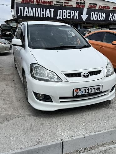 Унаа сатуу: Toyota Ipsum: 2004 г., 2.4 л, Автомат, Бензин, Универсал — 1