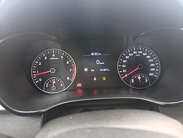 kia ceed: Kia K5: 2018 г., Седан — 6