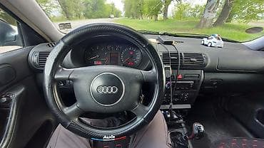 transporter multivan: Audi A3: 2002 г., 1.6 л, Ручные, Бензин, Хэтчбэк — 9