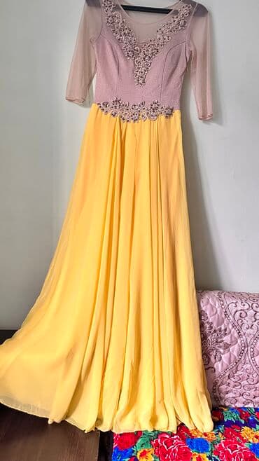 прокат карнавальных костюмов в бишкеке бишкек: Нарядное платье Производство 🇹🇷 Размер 44 Состояние хорошее Цена:700 — 2