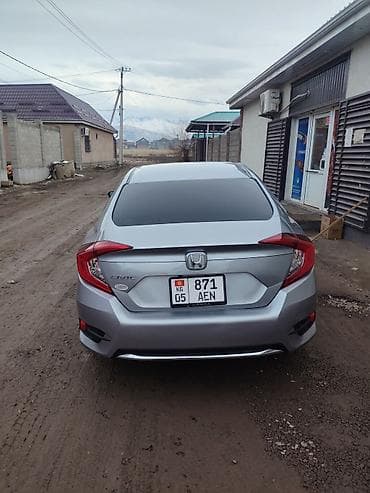 spark 2012: Honda Civic: 2020 г., 2 л, Вариатор, Бензин, Седан — 4