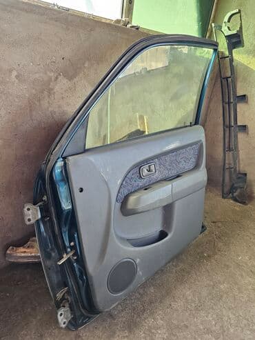 двери венто: Дверь Передняя правая Daihatsu, Б/у, Оригинал — 7