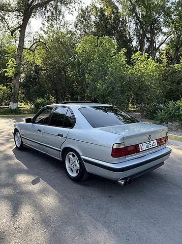 kia k3 2018: BMW 5 series: 1994 г., 2.5 л, Механика, Бензин, Седан — 7