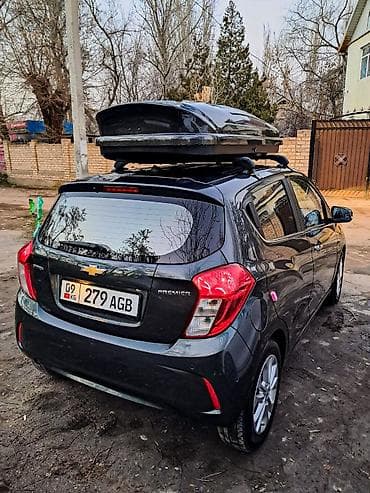 rd 1: Chevrolet Spark: 2018 г., 1 л, Автомат, Бензин, Хэтчбэк — 1