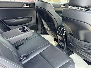 мухобойка ауди: Kia Sportage: 2019 г., 2 л, Автомат, Дизель, Кроссовер — 5