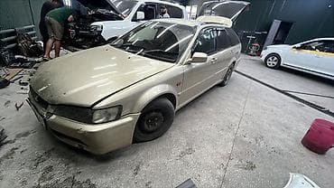 багажник универсал: Honda Accord: 1999 г., Универсал — 3