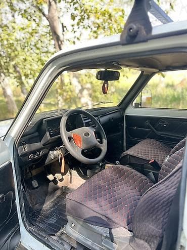 УАЗ: ВАЗ (ЛАДА) 4x4 Niva: 2000 г., Жол тандабас — 5