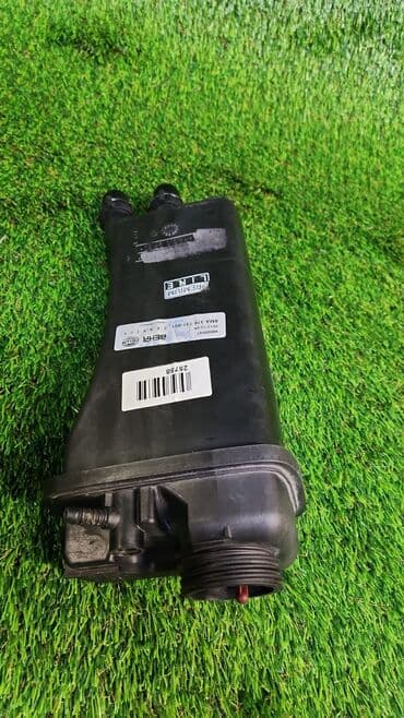 e39: Бачок BMW 2000 г., Б/у, Оригинал, Германия — 2