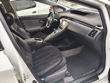 prius 2006: Toyota Prius: 2015 г., 1.8 л, Вариатор, Гибрид, Хэтчбэк — 6