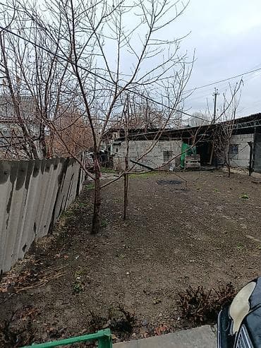 kg house: Продаётся кирпичный дом с ухоженным зелёным участком. отдельно большая — 8