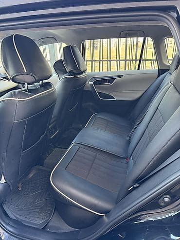 ГАЗ: Toyota RAV4: 2021 г., 2.5 л, Вариатор, Гибрид, Кроссовер — 8