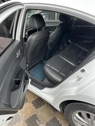 ravon spark: Hyundai Avante: 2018 г., 1.6 л, Автомат, Бензин, Седан — 7