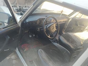 гитара musima: Бензиновый мотор ВАЗ (LADA) 1997 г., 1.6 л, Б/у — 4