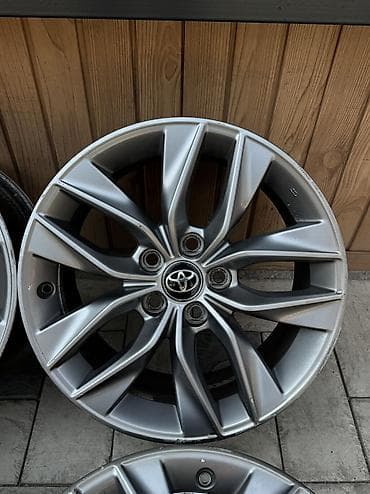 17: Литые Диски R 17 Toyota, Комплект, отверстий - 5, Б/у — 5