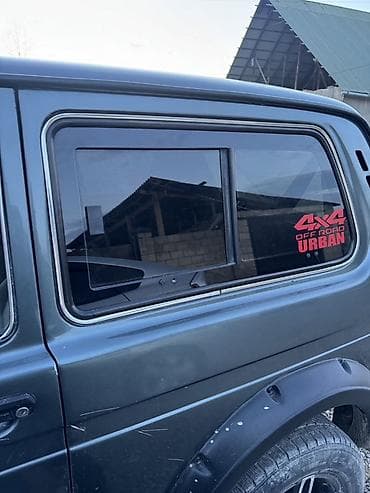 205 65 16 с: ВАЗ (ЛАДА) 4x4 Нива: 2017 г., 1.7 л, Внедорожник — 8