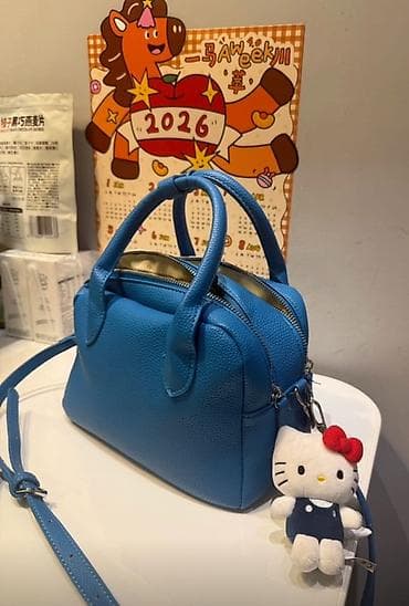 Сумки: Классическая сумка, Корея, Материал: Искусственная кожа, Подкладка из мягкого материала, Регулируемый ремень, Съёмный ремень, Женские, Новый — 1