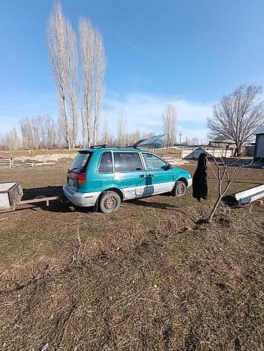продажа автомобилей daewoo nexia: Mitsubishi Space Wagon: 1994 г., Минивэн — 1