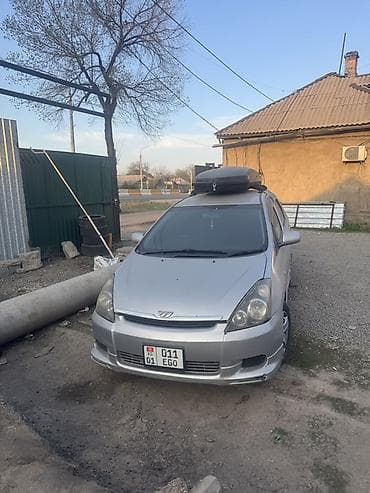 Toyota WISH: 2003 г., 1.8 л, Автомат, Бензин, Универсал