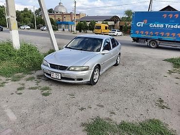 Opel Vectra: 2000 г., Хэтчбэк