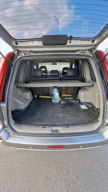 Nissan X-Trail: 2005 г., Кроссовер