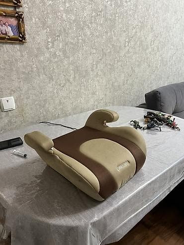 бустер детский: Автокресло, цвет - Бежевый — 1