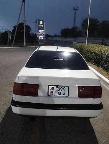 фолсфаген кравтер: Volkswagen Passat: 1994 г., 2 л, Механика, Газ, Седан — 2