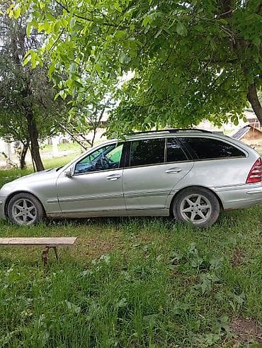 Продажа авто: Mercedes-Benz C-Class: 2003 г., Бензин, Универсал — 3